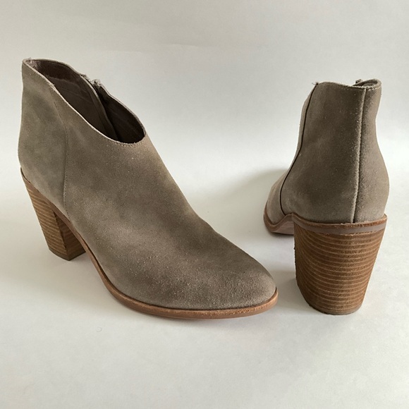 Jeffrey Campbell Laszlo Tan Suede Ankle Boots 10 - Picture 3 of 13